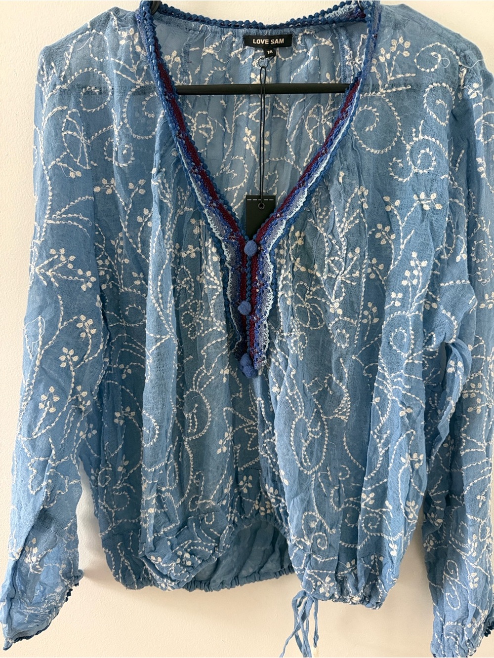 Love Sam Light Blue White Vintage Embroidered Peasant Top. Size M